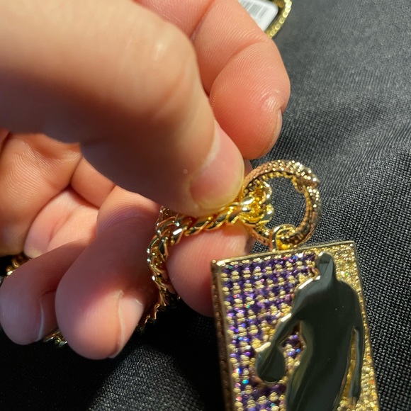 Brand New With Tags King Ice Kobe Bryant Black Mamba silhouette Necklace - Picture 7 of 11